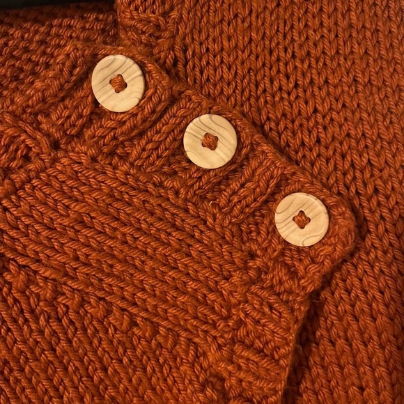 Handmade Crochet Burnt Orange Colored Sweater - Size: Medium - Picture 4 of 10